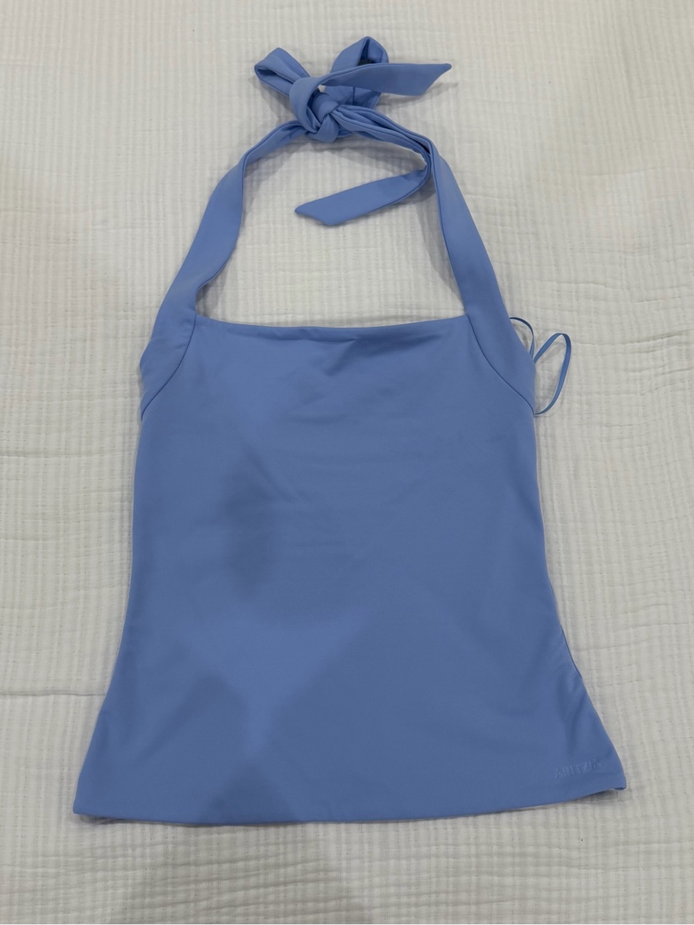 aritzia contour optimum halter top